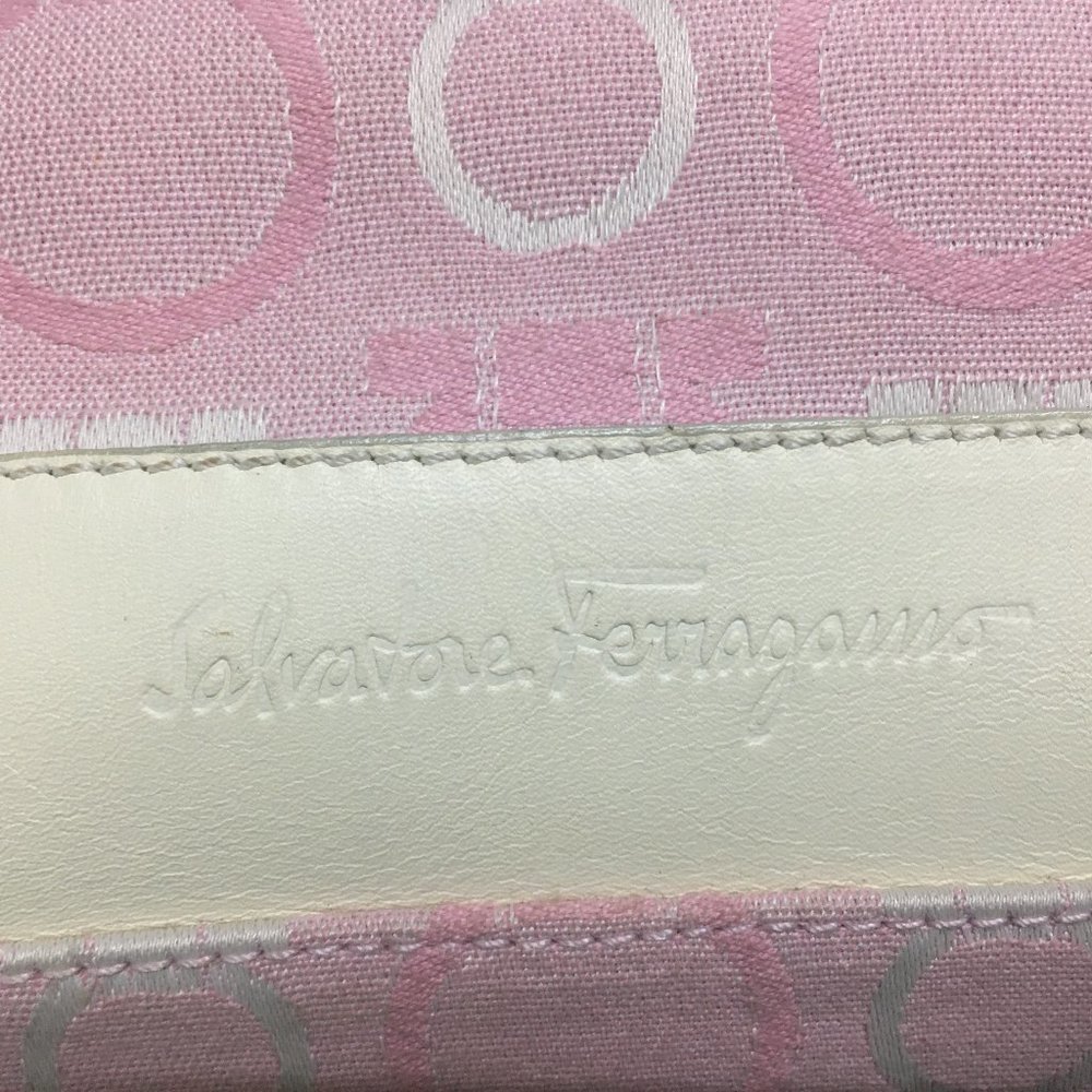 Authentic Salvatore Ferragamo Handbag - Picture 4 of 16